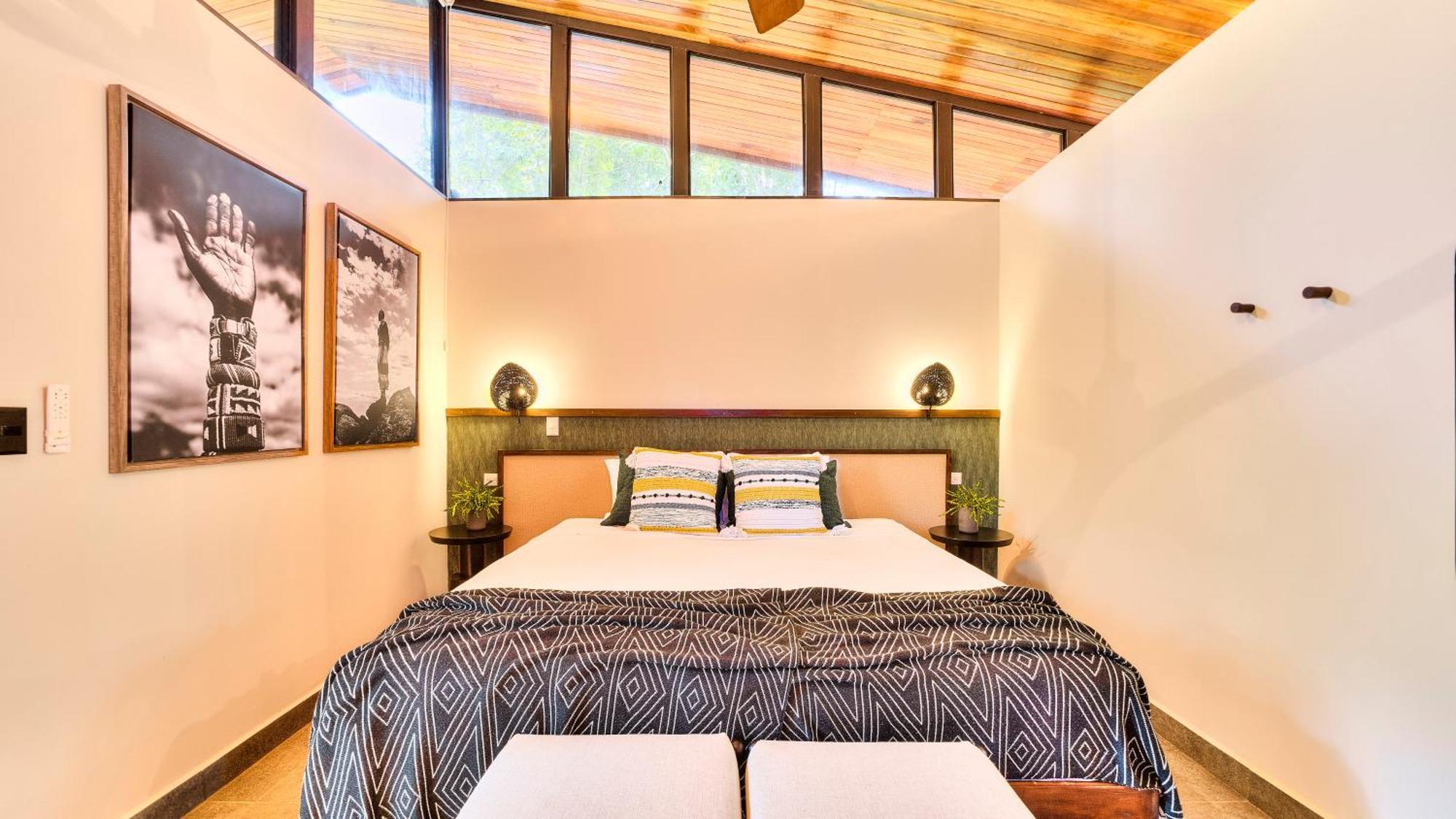 Conga Boutique Hotel Puerto Viejo de Talamanca エクステリア 写真